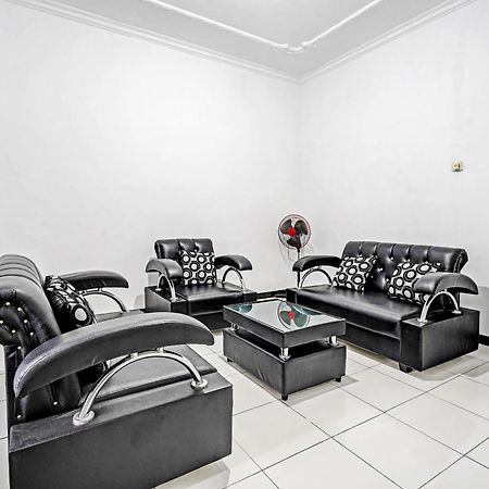 Oyo 91334 Permata Papua Guest House Pameungpeuk  Екстериор снимка